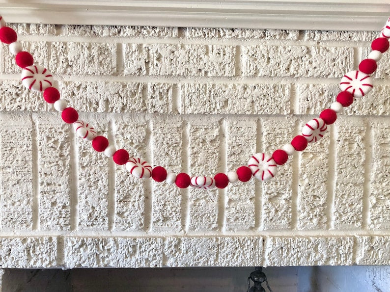 Handmade Wool Felt Peppermint Garland with Red and White Felt Balls for Fireplace Mantle Decoration