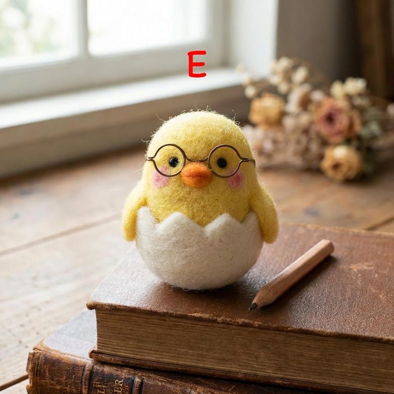 Needle Felted Easter Chick, Handmade Wool Spring Decor, Soft Wool Figurine