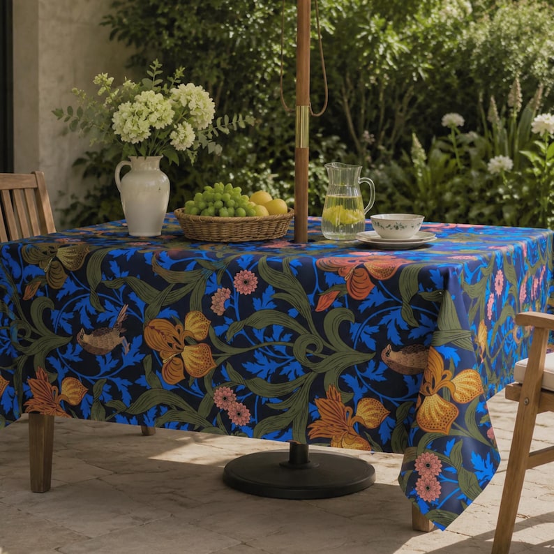 White Botanical Linen-Textured Rectangular Outdoor Tablecloth with Umbrella Hole and Zipper, Spill Resistant Patio Table Cover
