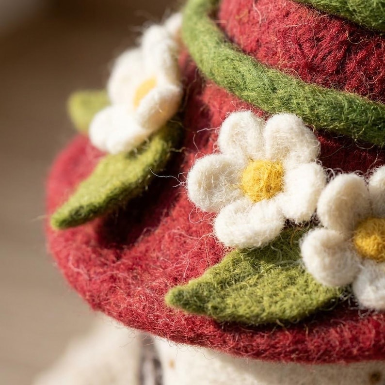 Handmade Needle Felted Fairy House, Merino Wool Miniature Cottage Decor, Colorful Fairy Garden Ornament, 2.5–3 Inch