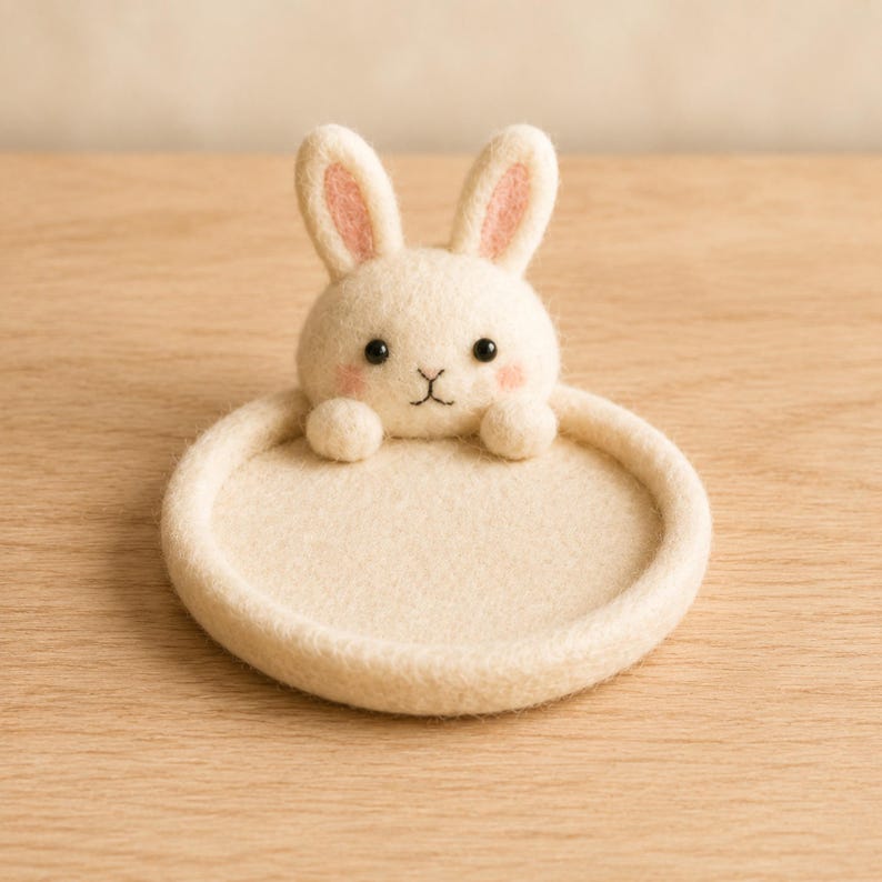 Animal Wool Felt Coasters, Set of 6 Round Drink Mats, Bear Bunny Fox Frog Cat Dog Designs, Multicolor, 10cm Diameter