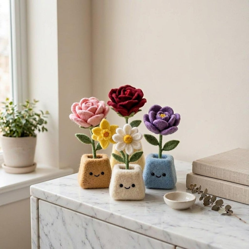 Needle Felted Wool Birth Month Flower in Felt Pot, 10 cm Handmade Desk Decor, Birthday Gift for Her