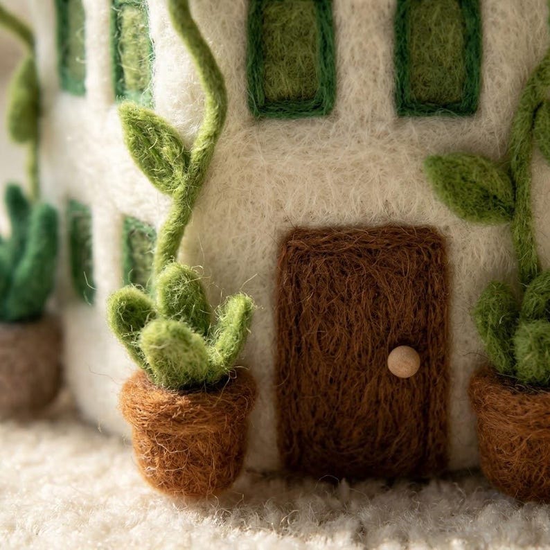 Handmade Needle Felted Mini Fairy Woodland Cottage | 6–8cm Tiny Wool Fairy House Decor