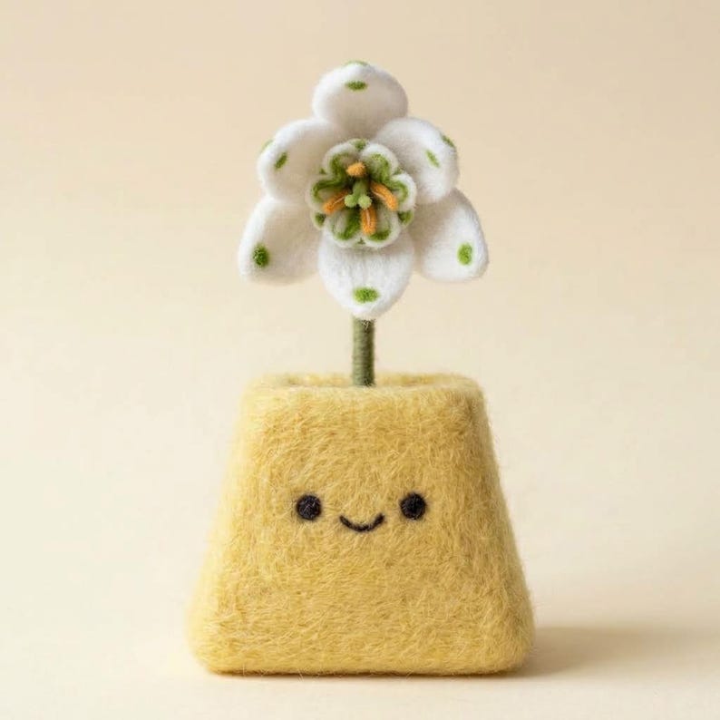 Needle Felted Wool Birth Month Flower in Felt Pot, 10 cm Handmade Desk Decor, Birthday Gift for Her