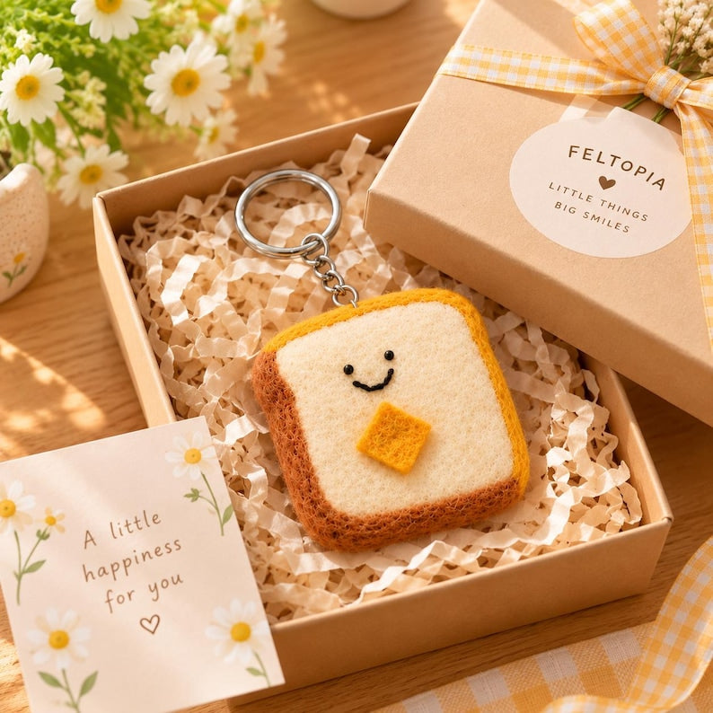 Handmade Wool Felt Smiling Toast Keychain, Yellow Butter Breakfast Bag Charm, Silver-Tone Metal Keyring, 6.5 x 6.5 cm